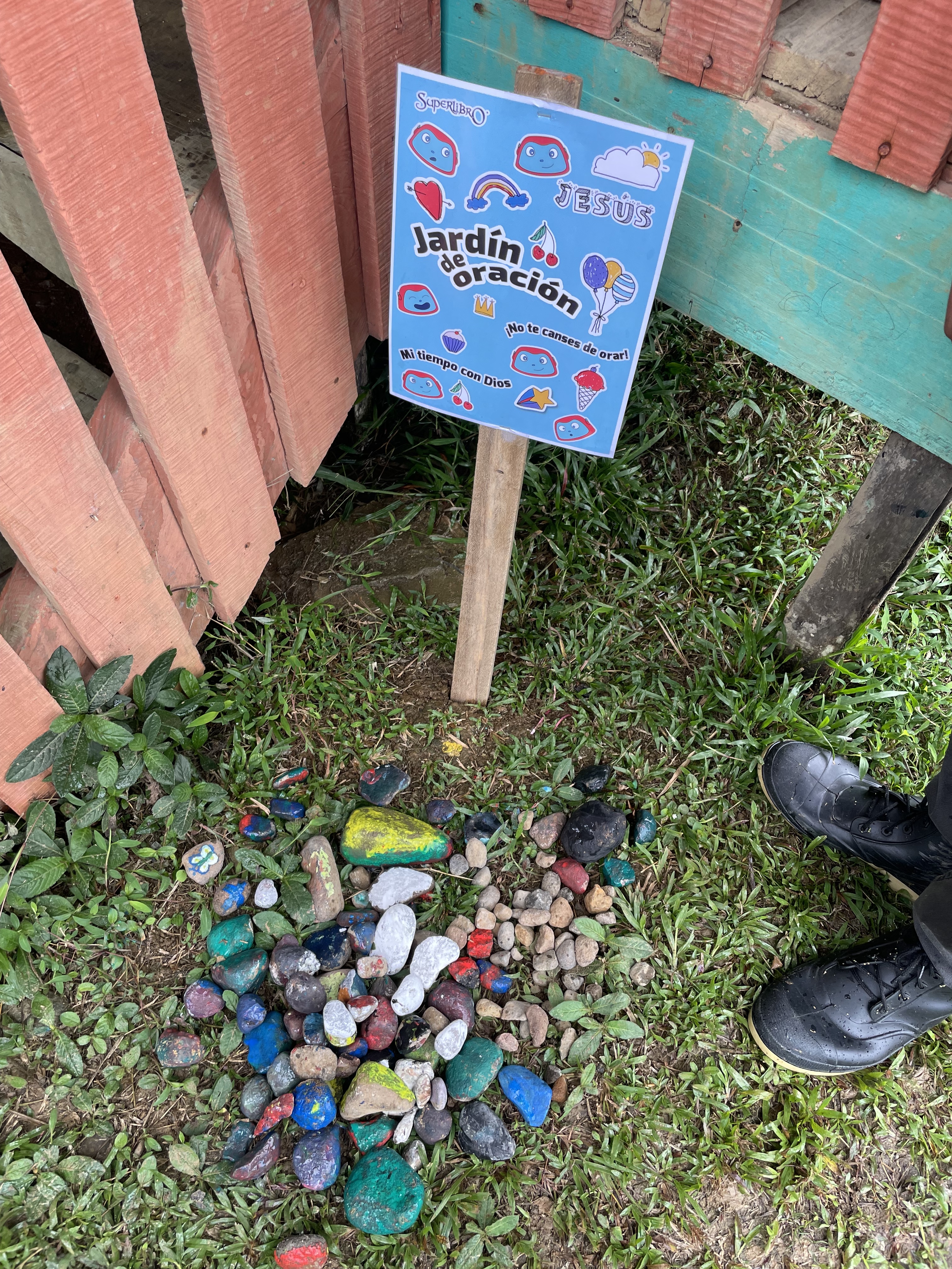 The Prayer Garden made by children in Alto Palmera.