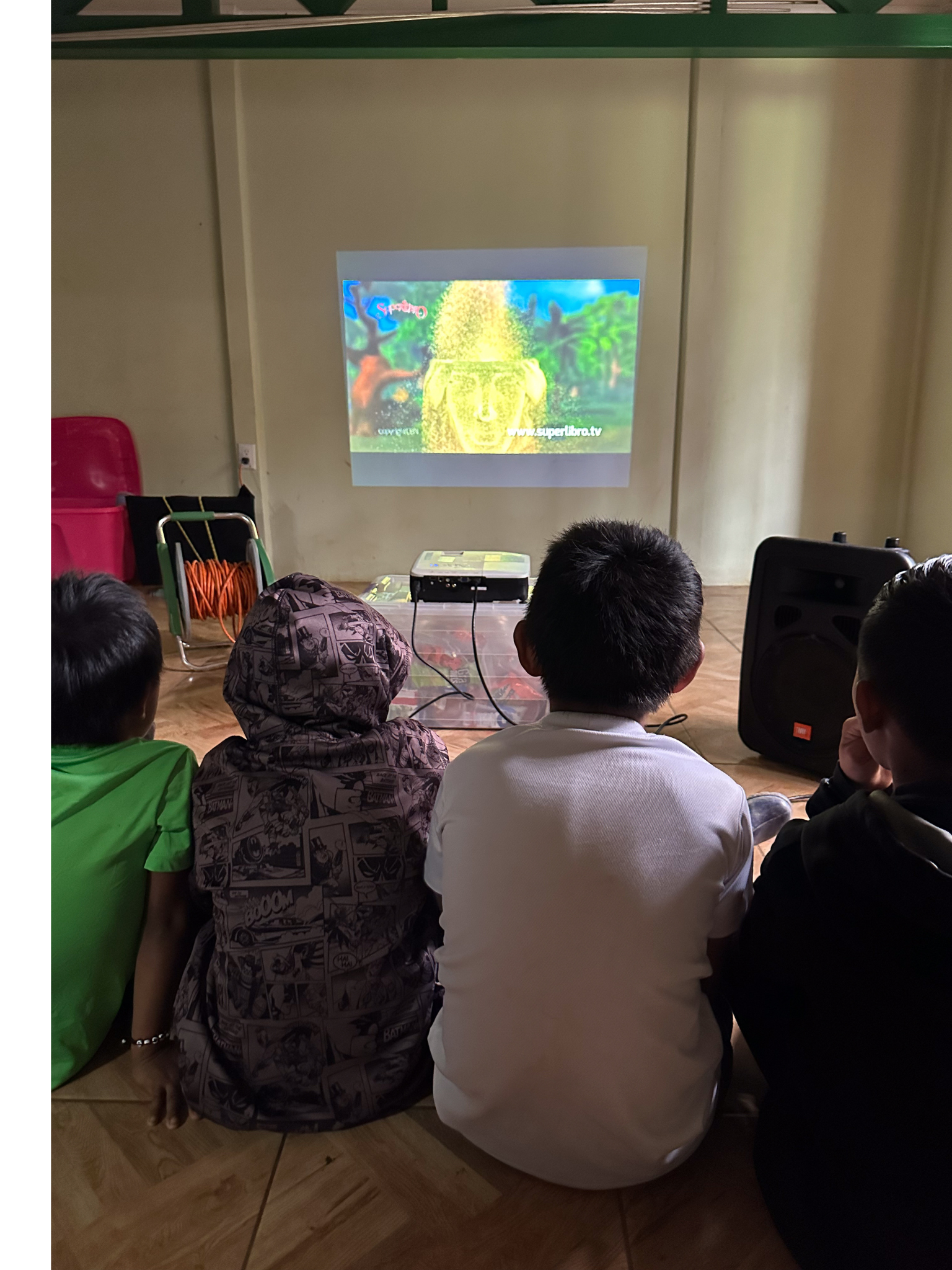 Children in Costa Rica watch the Superbook episode "In the Beginning."