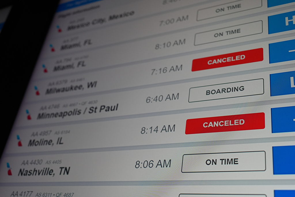 FAA Canceling Hundreds of Flights as Weary Air Traffic Controllers Can No Longer Keep Up