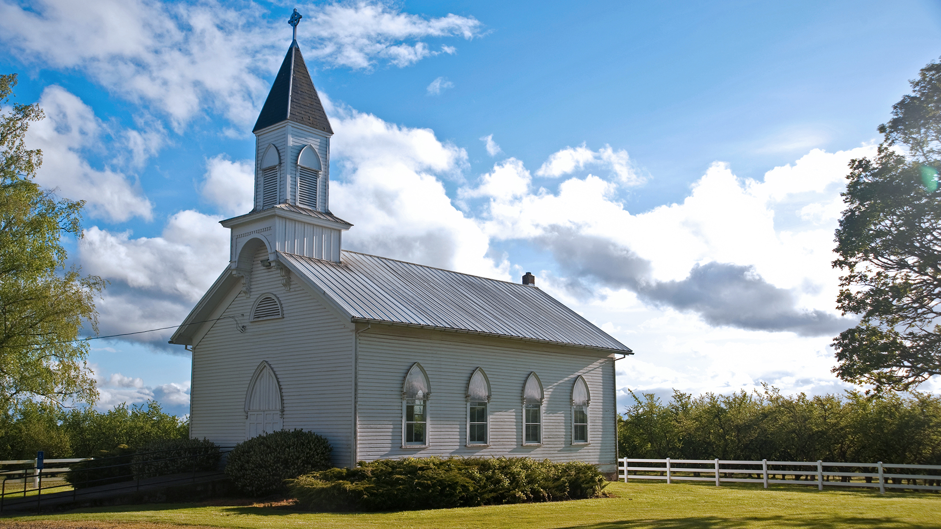 US Church Closures Hit Record, but Faith Thrives in This Rural NC Town: 'I Met Jesus in Prison'
