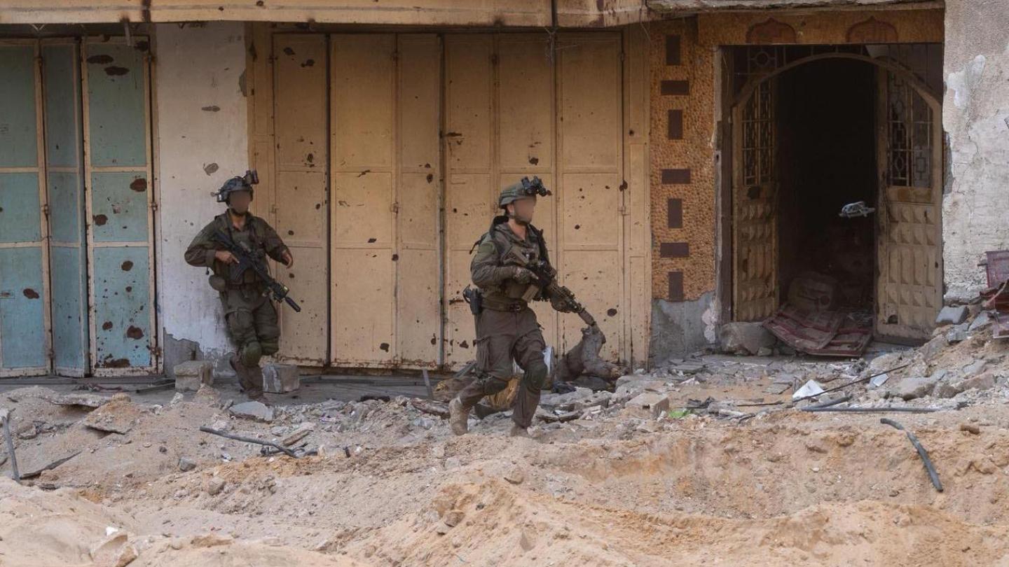 Clock Ticking on Gaza Peace Proposal as Israel Prepares for Yom Kippur