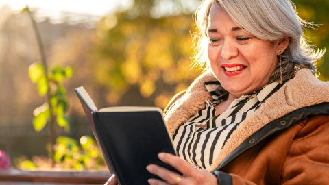 woman-reading-1200x1200.png